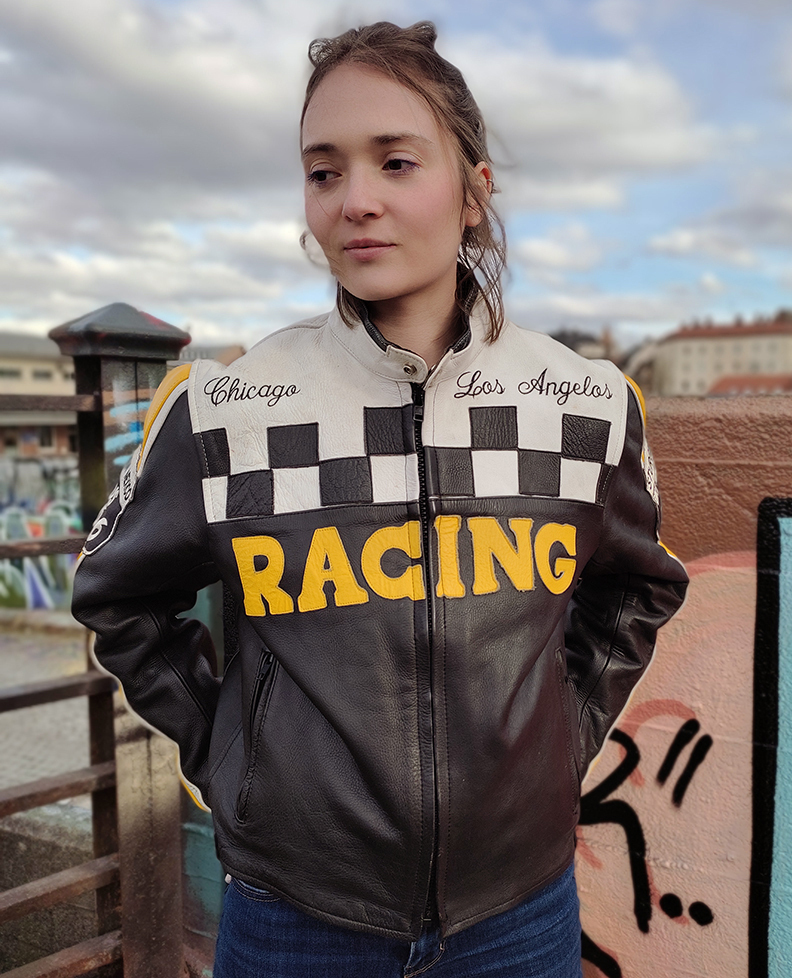 Hochwertige Girl Lederjacke im Dirt Track Racing Style mit Lederapplikationen in Größe S
